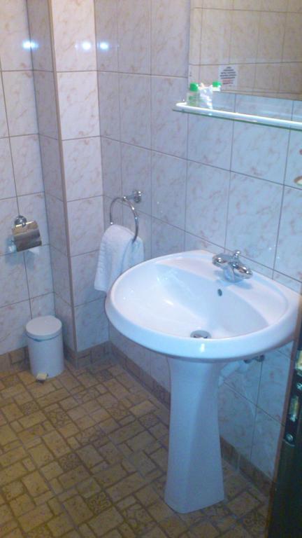גברובו Family Hotel Fenerite מראה חיצוני תמונה